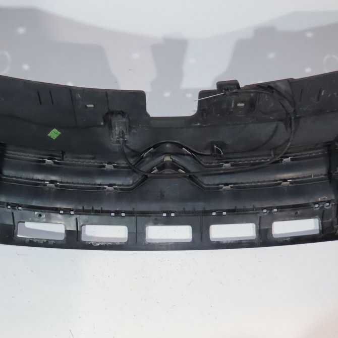 Calandre occasion  Citroën C3 III (SX) 1.6 bluehdi 75 (2016)   98120634XT  3