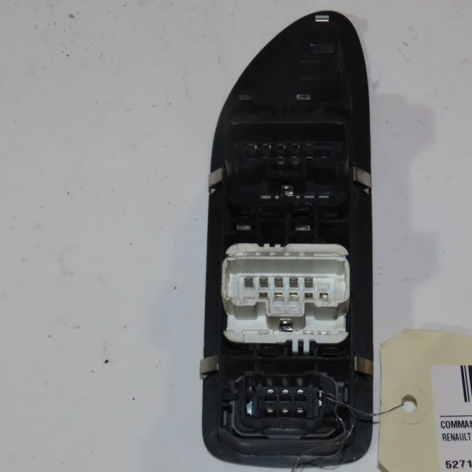 Commande lève-glace porte avant gauche occasion  Renault LAGUNA II (BG0/1_) 1.9 dci (bg1a, bg1w, bg0g) (2005-2007)   8200315044  2