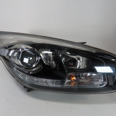 Phare droit occasion  Kia CARENS IV 1.7 crdi (2013)   92102A4180 