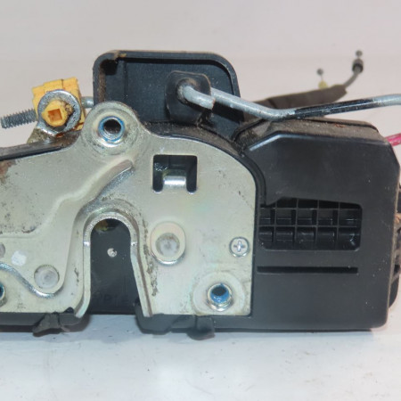 Serrure porte avg occasion  Chevrolet CAPTIVA (C100, C140) 2.0 d 4wd (2006-2009)   94551316 