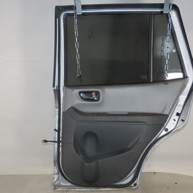 Porte arrière droite occasion  Hyundai SANTA FÉ I (SM) 2.0 crdi 4x4 (2003-2006)   7700426110  2