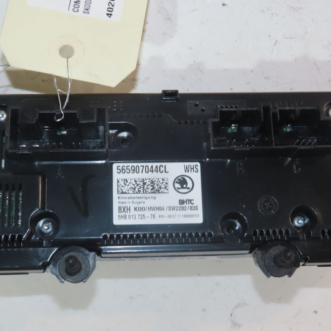 Commande de chauffage occasion  Skoda KAROQ (NU7, ND7) 1.6 tdi (2017)   565907044CLWHS  2