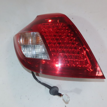 Feu arrière gauche occasion  Kia CEE'D 3/5 portes (ED) 1.4 cvvt (2009-2012)   924011H050 