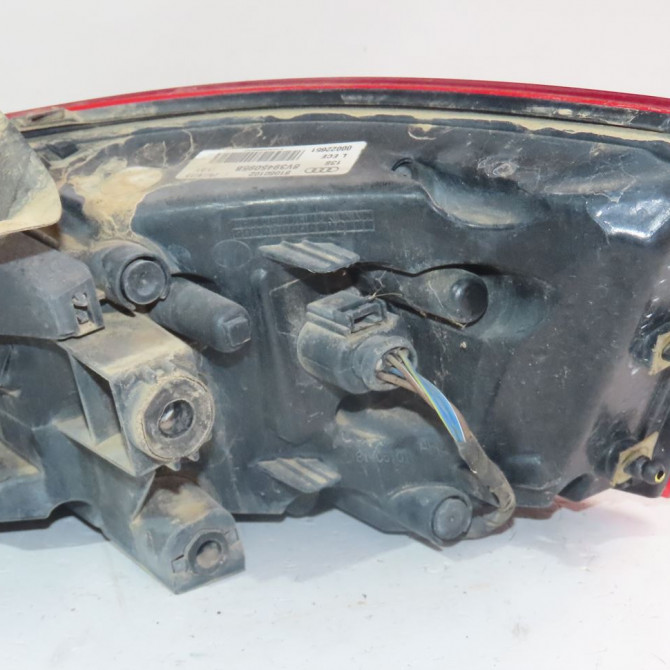Feu arrière gauche occasion  Audi A3 (8V1, 8VK) S3 quattro (2013-2014)   8V3945095B  3