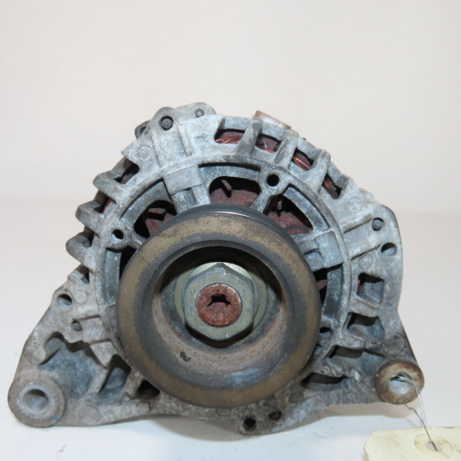 Alternateur occasion  Kia MAGENTIS I (GD, MS) 2.5 v6 (2001-2005)   3730037250  1