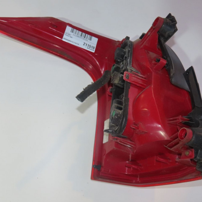 Feu arrière droit occasion  Peugeot 5008 (0U_, 0E_) 1.6 hdi (2010-2017) 5 portes   6351KH  2