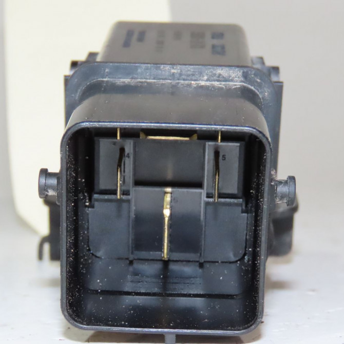 Boitier de préchauffage occasion  Hyundai TUCSON (TL, TLE) 1.7 crdi (2015-2020)   368302A701  4