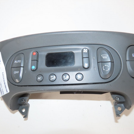 Commande de chauffage occasion  Renault MEGANE Scenic (JA0/1_) 1.6 16v (ja0b, ja04, ja11, ja00) (1998-1999)   7700435401 