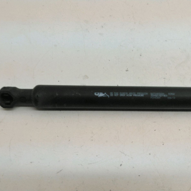 Verin droit hayon occasion  Peugeot 208 I (CA_, CC_) 1.6 hdi (2012) 5 portes   1609616580  2