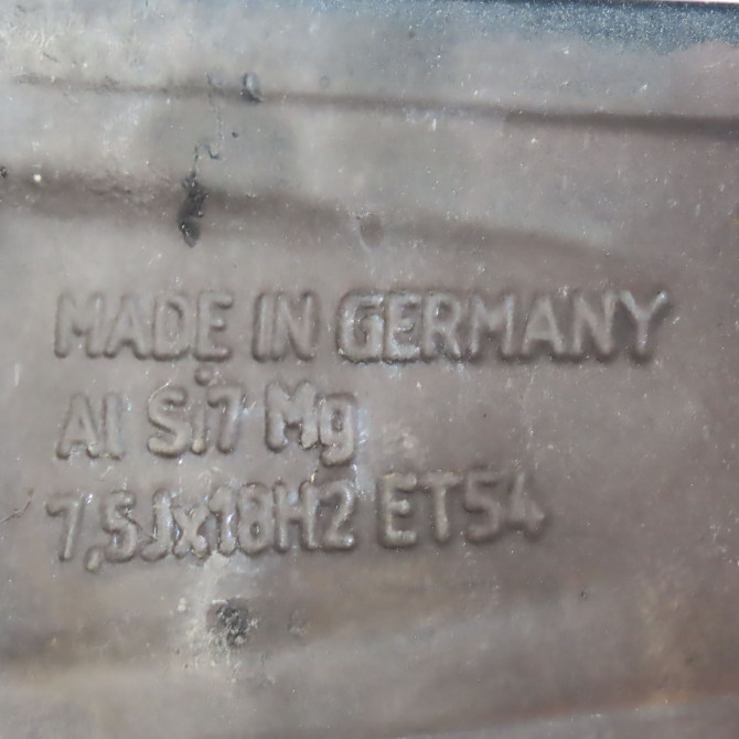 Jante aluminium occasion  Audi A3 Sportback (8PA) 2.0 tdi 16v (2004-2013) 5 portes   8P0601025BS  2