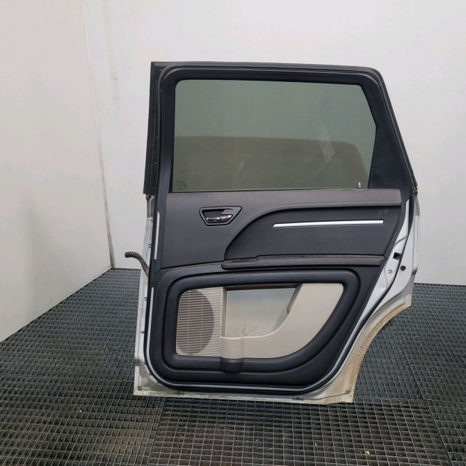Porte arrière droite occasion  Dodge JOURNEY 2.0 crd (2008)   68040232AA  2