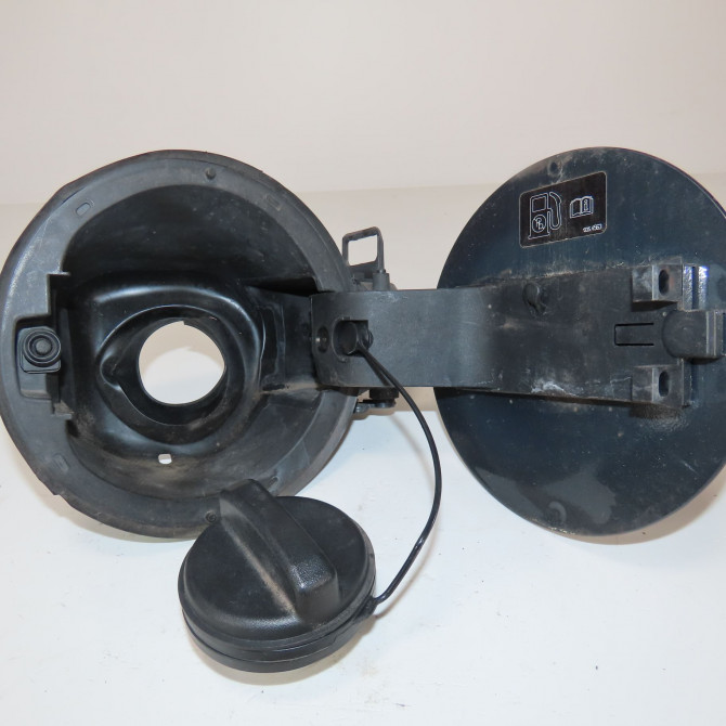 Volet de trappe carburant occasion  Opel MOKKA / MOKKA X (J13) 1.4 (_76) (2013)   95423302  3