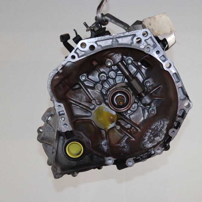 Boîte à vitesse mecanique occasion  Toyota YARIS (_P13_) 1.0 (ksp130_) (2010)   20TT06  1