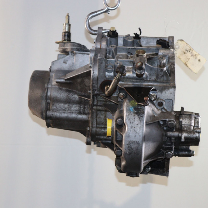 Boîte à vitesse mecanique occasion  Peugeot 206 3/5 portes (2A/C) 2.0 hdi 90 (1999-2009) 5 portes   20DP04  3