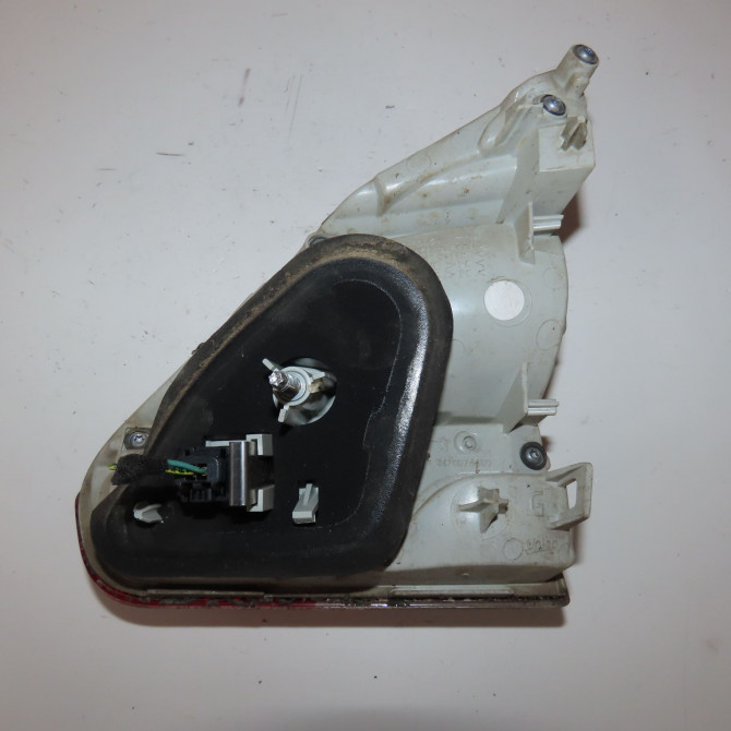 Feu arrière interieur gauche occasion  Peugeot 2008 I (CU_) 1.6 hdi (2013)   9678074480  2