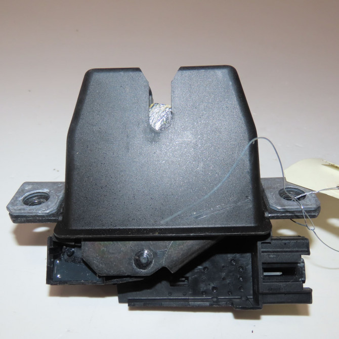 Serrure hayon occasion  Ford FIESTA VII (HJ, HF) 1.0 ecoboost (2017)   2475591  3