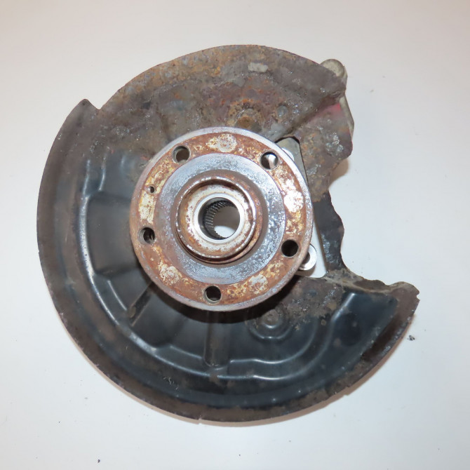 Fusee arg occasion  Audi A3 (8V1, 8VK) S3 quattro (2013-2014)   5Q0505435J  1