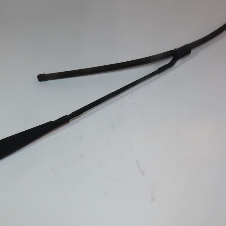 Bras essuie-glace avant droit occasion  Citroën C4 PICASSO II 1.6 bluehdi 120 (2014)   9837608780 