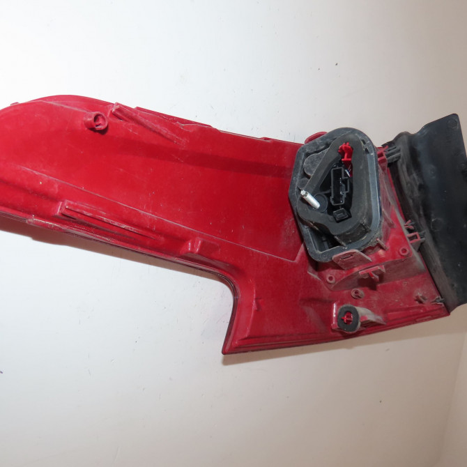 Feu arrière droit occasion  Citroën C5 III Break (RW_) 2.0 hdi 140 (2009) 5 portes   6350FA  2