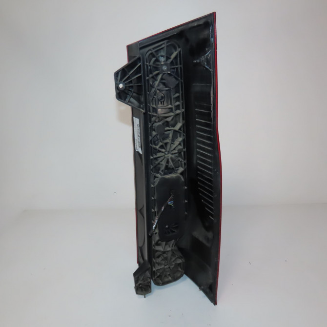 Feu arrière gauche occasion  Mercedes-benz SPRINTER 3,5-t Camionnette (B907, B910) 316 cdi rwd (907.631, 907.633, 907.635, 907.637) (2018)   9108200000  3