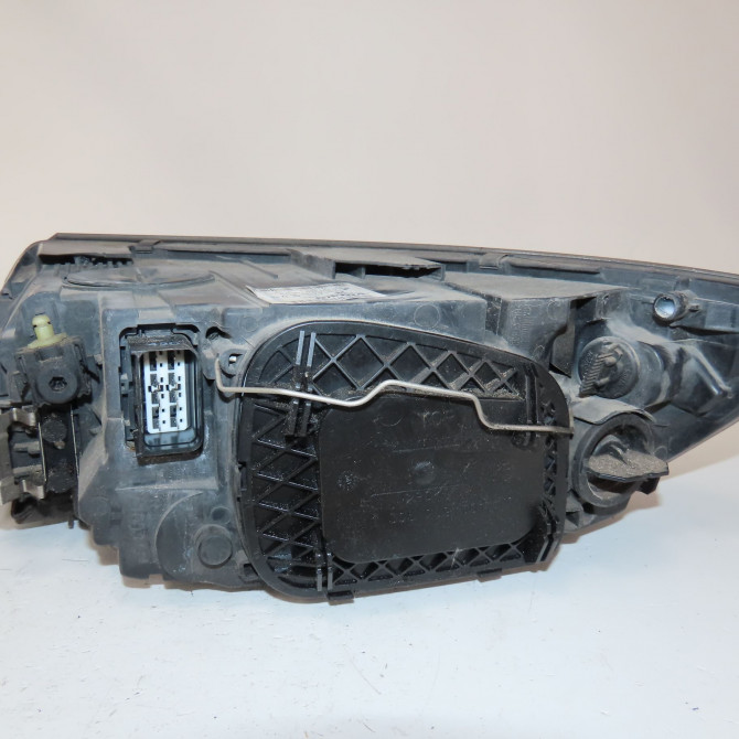 Phare droit occasion  Volvo S40 II (544) D2 (2010-2012)   31299584  3