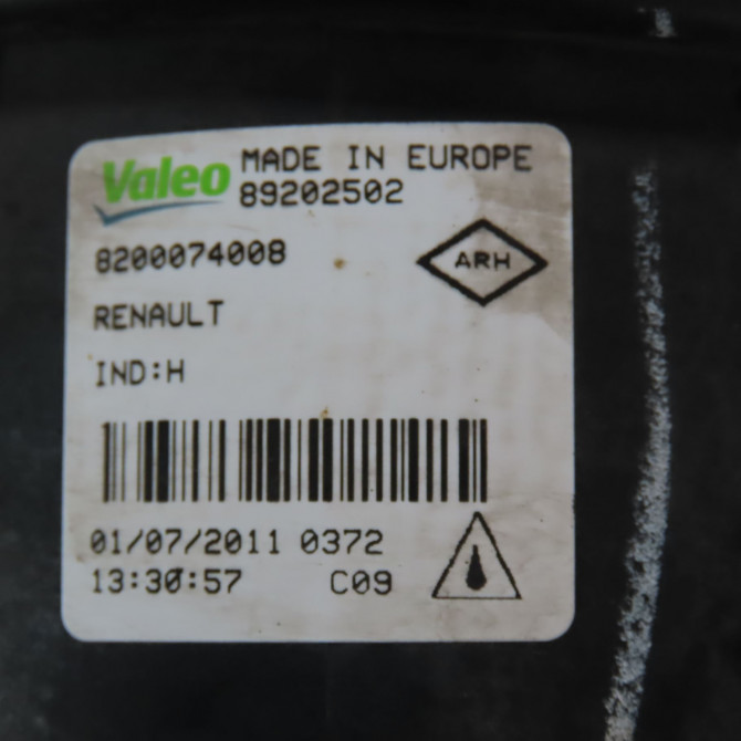 Phare antibrouillard avant droit occasion  Renault SCÉNIC III (JZ0/1_) 1.6 dci (jz00, jz12) (2011) 5 portes   8200074008  2