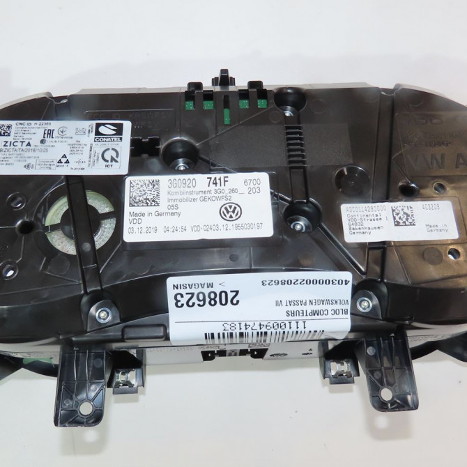 Bloc compteurs occasion  Volkswagen vw PASSAT B8 (3G2, CB2) 1.6 tdi (2014)   3G0920741F  2