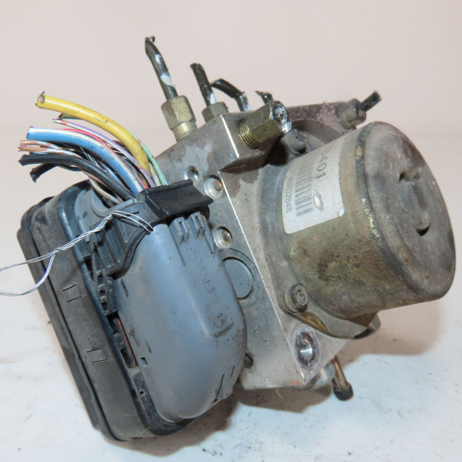 Unité hydraulique ABS occasion  Nissan X-TRAIL I (T30) 2.2 dci 4x4 (2001-2008) 5 portes   476008H710  4