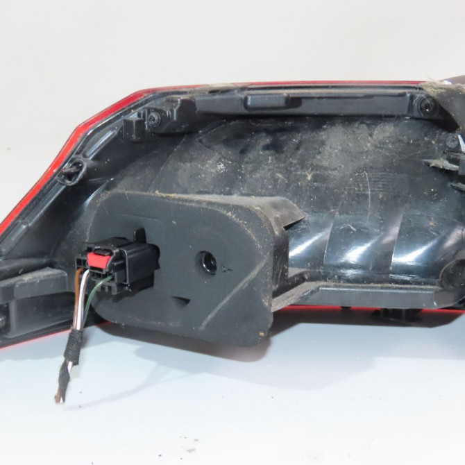 Feu arrière droit occasion  Volkswagen vw PASSAT B8 (3G2, CB2) 1.6 tdi (2014)   3G5945096E  2