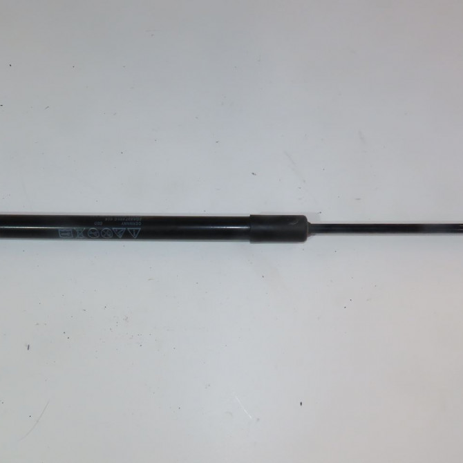 Verin gauche hayon occasion  Volkswagen vw T-ROC (A11, D11) 2.0 tdi (2018)   2GA827550C  1