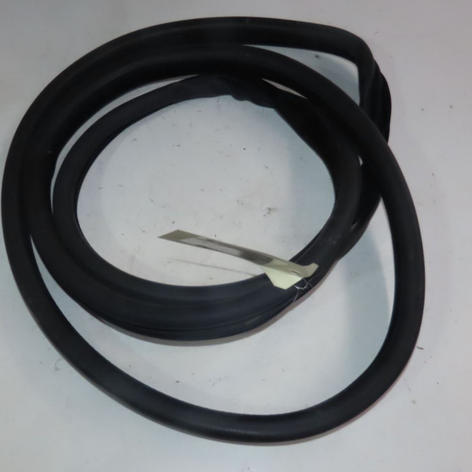 Joint porte avg occasion  Land rover RANGE ROVER EVOQUE (L538) 2.0 d 4x4 (2015-2019)   LR026447  1