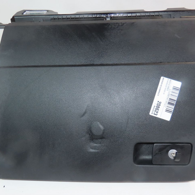 Boite à gants occasion  Volkswagen vw PASSAT B8 (3G2, CB2) 1.6 tdi (2014)   3G1857114E  1