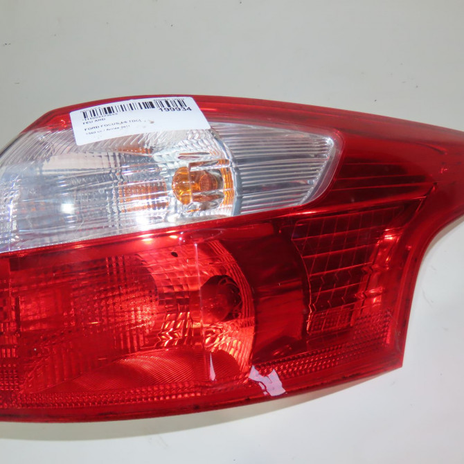 Feu arrière droit occasion  Ford FOCUS III Turnier 1.6 tdci (2010)   1785512  1