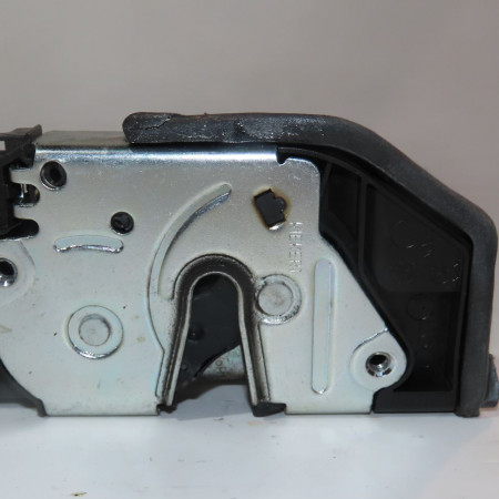 Serrure porte avg occasion  Bmw 1 (F20) 114 d (2012-2015)   51217229461 