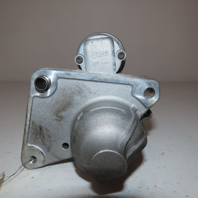 Démarreur occasion  Peugeot 3008 SUV (MC_, MR_, MJ_, M4_) 1.5 bluehdi 130 (2018) 5 portes   9832577880  3