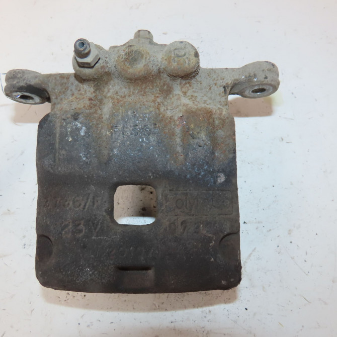 Etrier de frein avant gauche occasion  Ford FIESTA VI (CB1, CCN) 1.5 tdci (2012-2017)   1766840  1