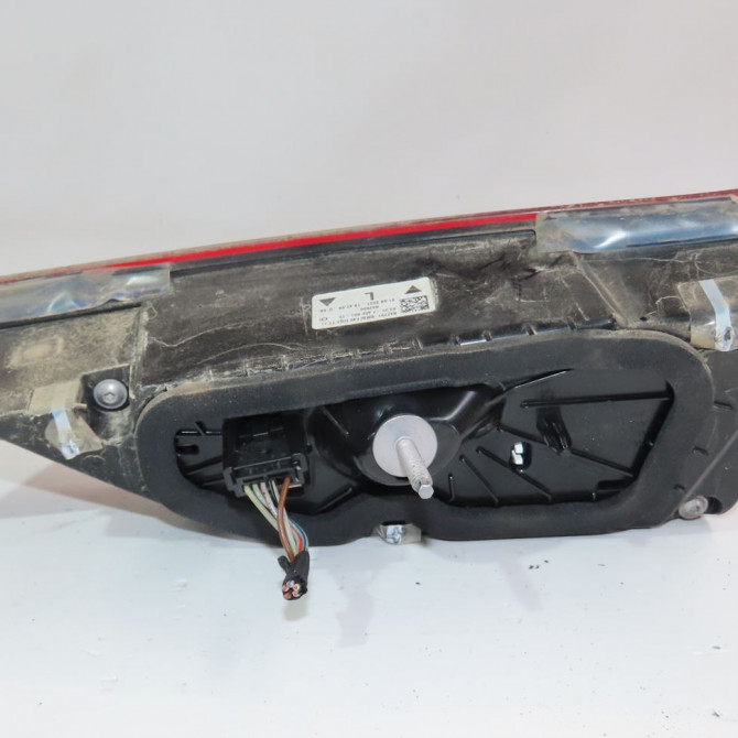 Feu arrière interieur gauche occasion  Bmw 1 (F40) 118 i (2019) 5 portes   63217450651  3