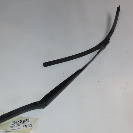 Bras essuie-glace avant gauche occasion  Volkswagen vw POLO V (6R1, 6C1) 1.6 tdi (2009) 5 portes   6R1955409A 