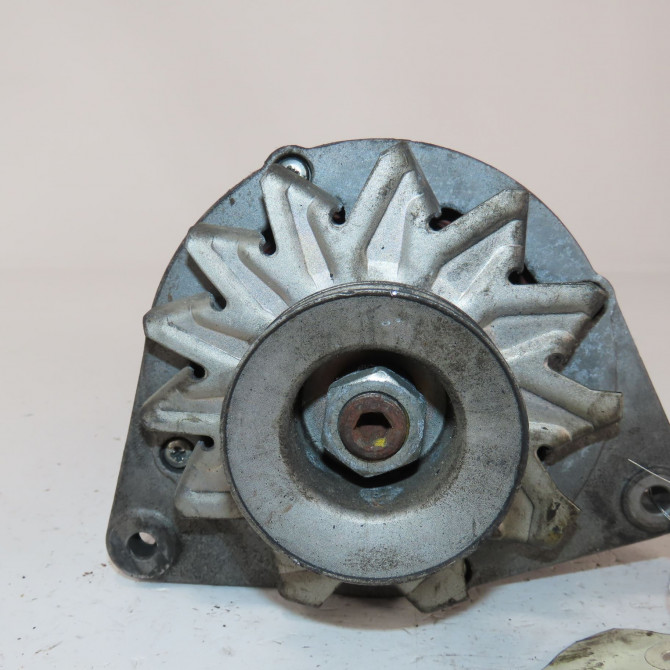Alternateur occasion  Bmw 3 (E30) 318 i (1984-1988)   12412354709  1