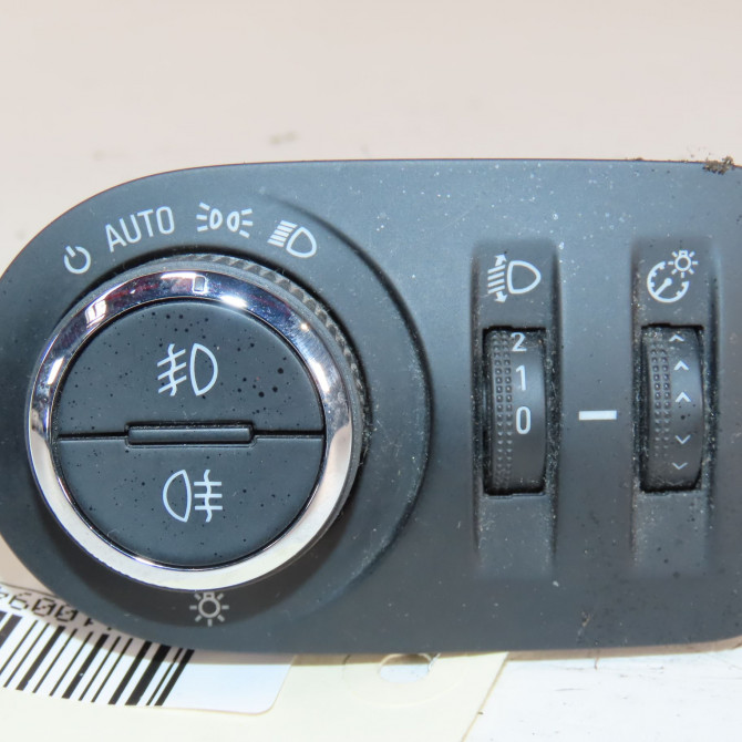 Interrupteur commande de phares occasion  Opel MERIVA B Monospace (S10) 1.7 cdti (75) (2010-2017)   13294817  1