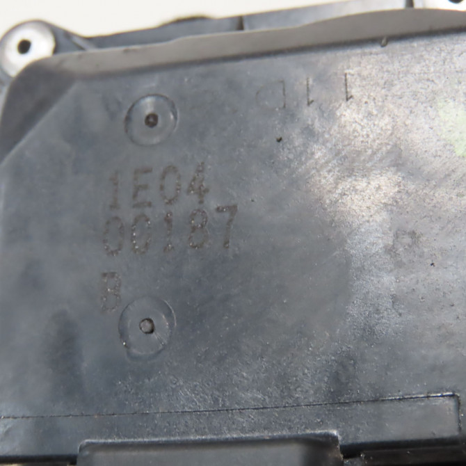 Boitier papillon occasion  Renault CLIO III (BR0/1, CR0/1) 1.2 16v (br02, br0j, br11, cr02, cr0j, cr11) (2005-2014) 5 portes   8200568712  4