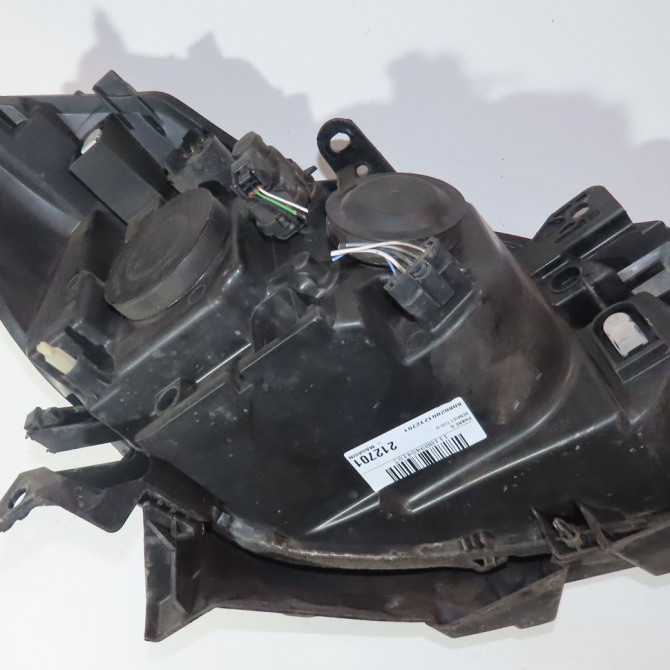 Phare gauche occasion  Renault CLIO III (BR0/1, CR0/1) 1.2 16v (br02, br0j, br11, cr02, cr0j, cr11) (2005-2014) 5 portes   8200865321  2