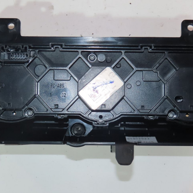 Commande de chauffage occasion  Dacia JOGGER 1.0 tce 100 eco-g (rkmt) (2022)   275006270R  2