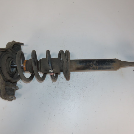 Amortisseur avant droit occasion  Audi A4 B7 (8EC) 2.0 tdi (2004-2008)   8E0413031DA 