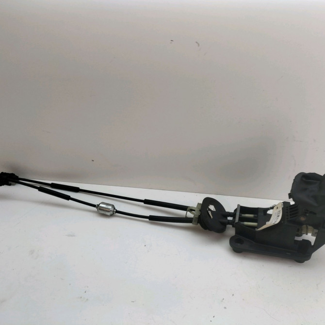 Levier de vitesses occasion  Citroën C4 CACTUS 1.2 vti 82 (2014) 5 portes   9808161480  1