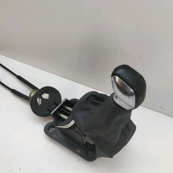 Levier de vitesses occasion  Citroën C4 CACTUS 1.2 vti 82 (2014) 5 portes   9808161480  2