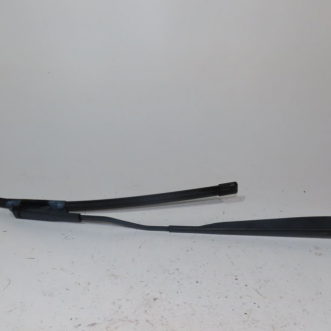 Bras essuie-glace avant gauche occasion  Nissan QASHQAI / QASHQAI +2 I (J10, NJ10, JJ10E) 1.5 dci (2010-2013) 5 portes   28881JD900  1