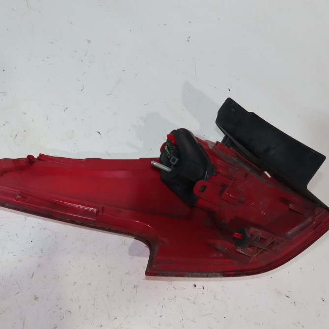 Feu arrière droit occasion  Citroën C5 III Break (RW_) 2.0 hdi (2008)   6350FA  2