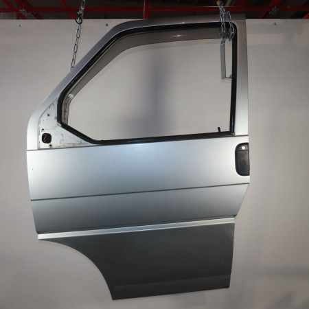 Porte avant gauche occasion  Volkswagen vw TRANSPORTER IV Autobus/Autocar (70B, 70C, 7DB, 7DK, 70J, 70K 2.4 d (1990-1998)   7D0831055C 