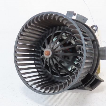 Moteur ventilateur chauffage occasion  Peugeot 407 Coupé (6C_) 2.0 hdi (2005)   6441AJ 